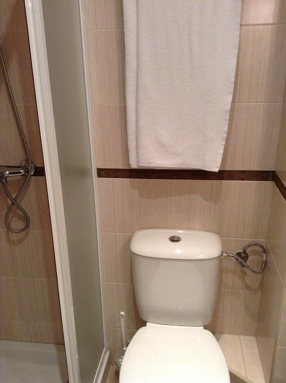 Twin Room (2 Adults) - Half Board and SPA Access