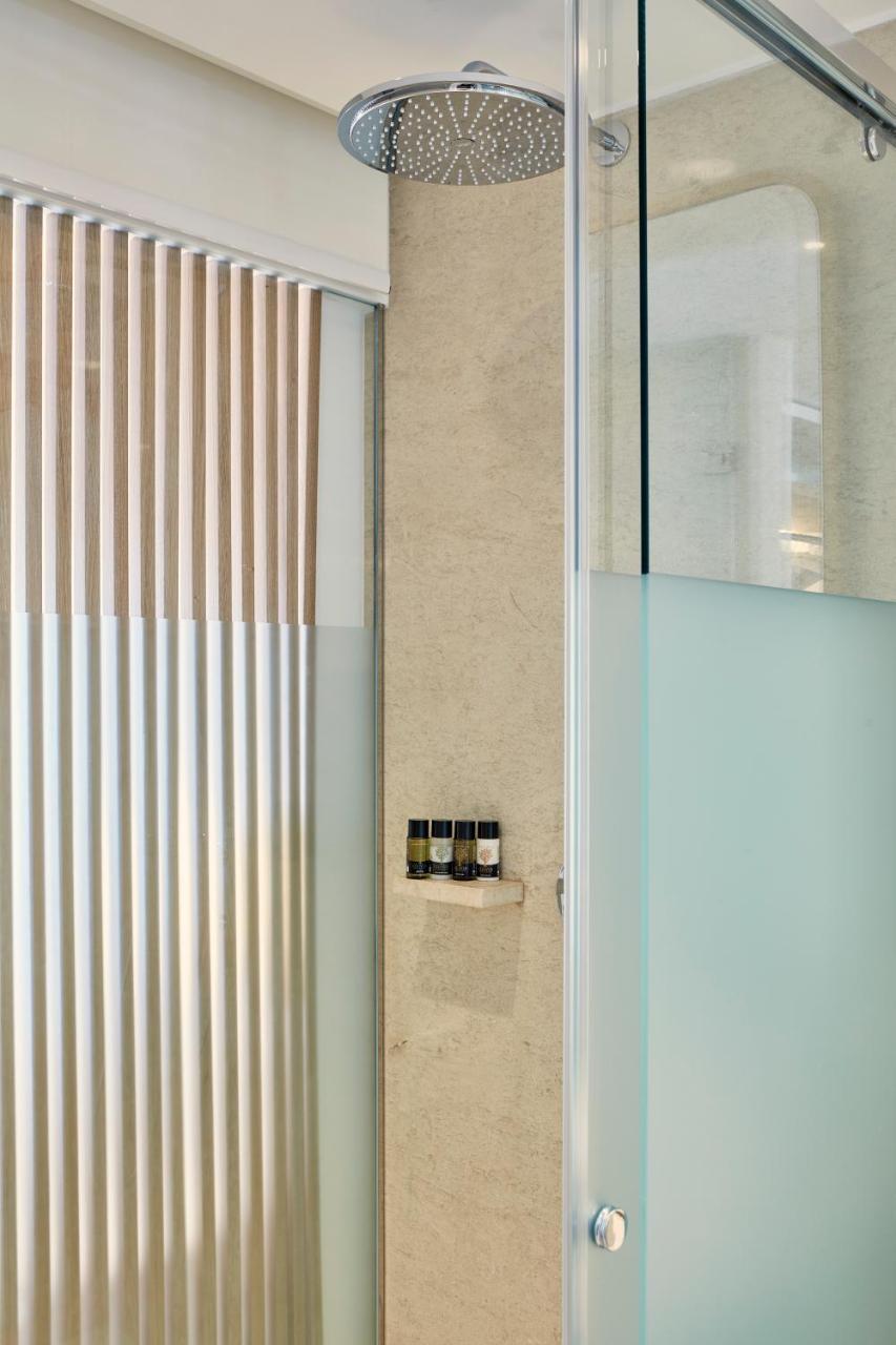 Chambre Supérieure avec Piscine Privée - Vue sur Mer