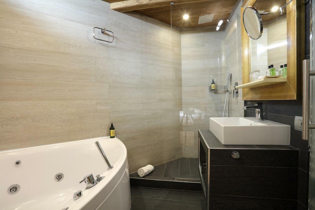 Chambre Double/Lits Jumeaux Cocoon avec Véranda et Baignoire Spa