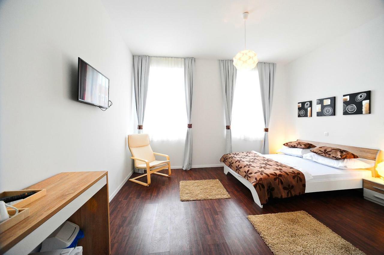 Habitación Doble Deluxe con cama supletoria