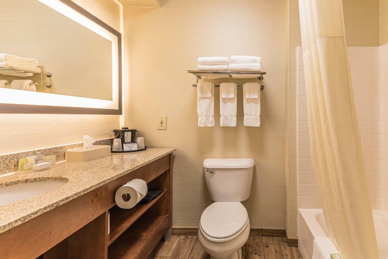 Queen Room - Disability Access,1742917625:JPEG