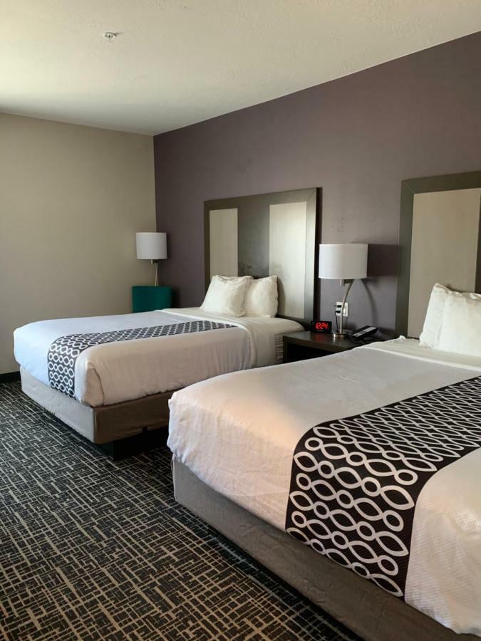 Deluxe Queen Room with Two Queen Beds,1285021264:JPEG