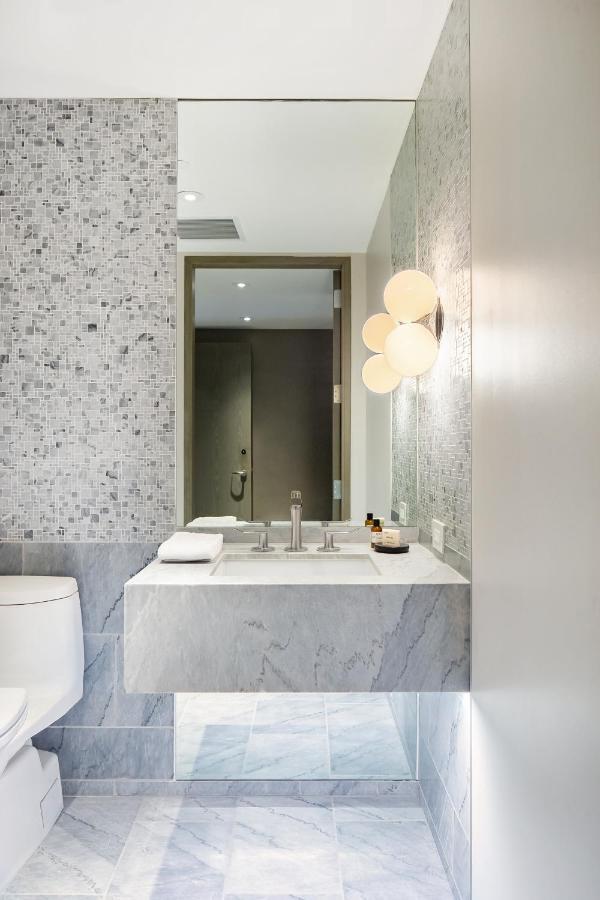 Suite King Century Plaza con 1 Camera da Letto, 2 Bagni e Scrivania