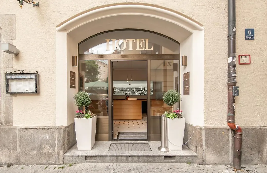 Hotel Am Markt-1
