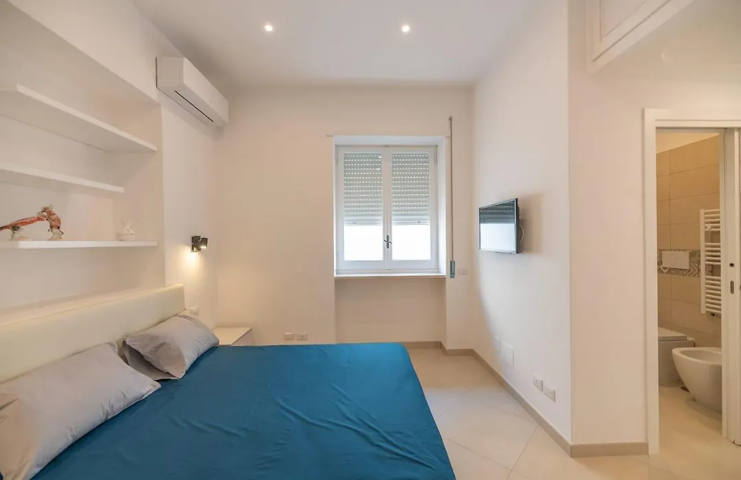 Marina Grande Holiday Apartment in Capri-1