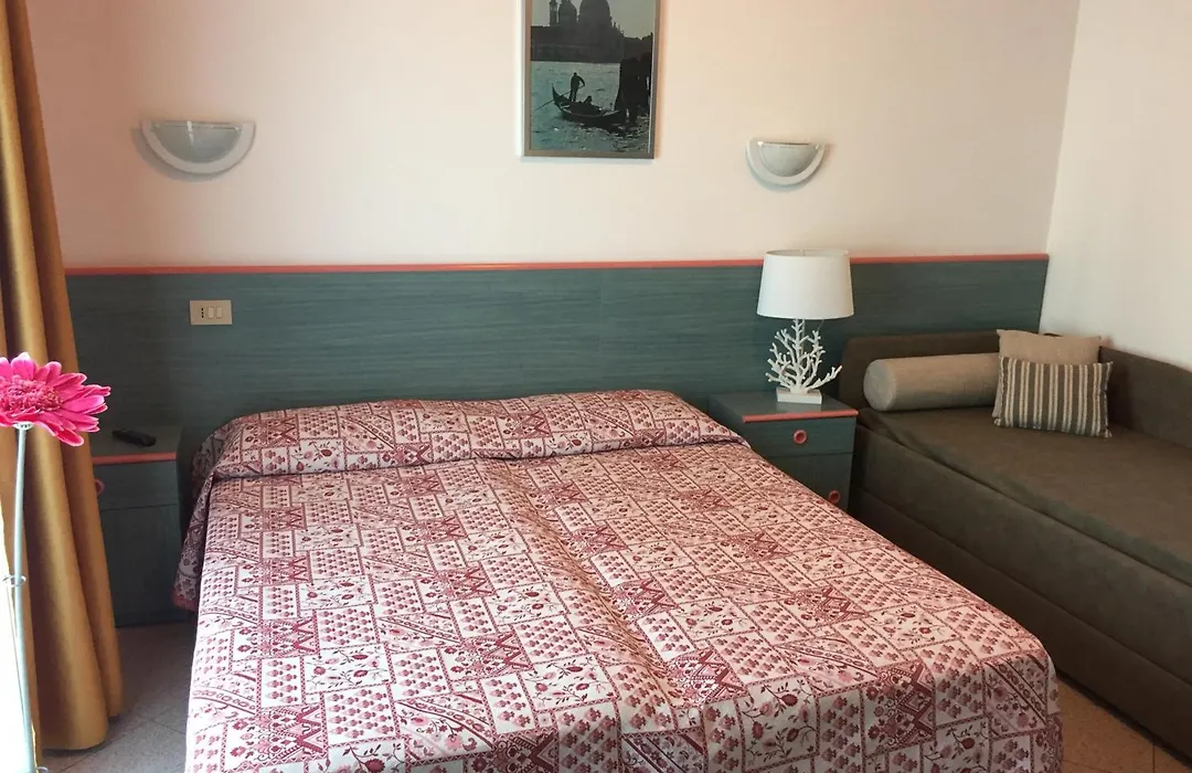 Hotel Storione-1