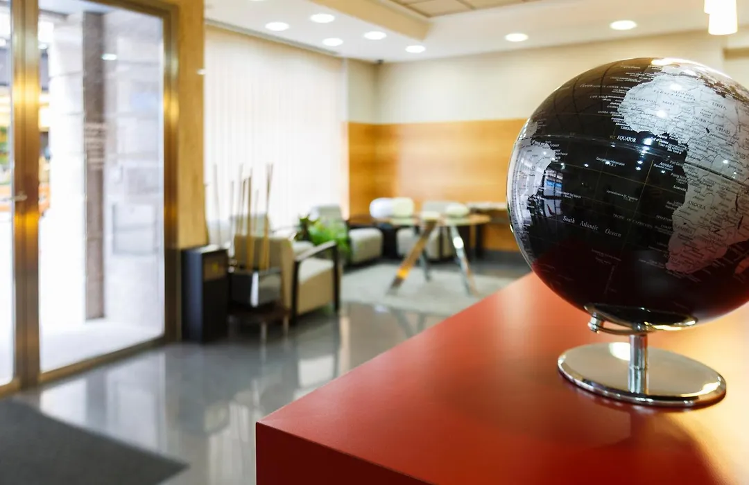 Hotel Condes De Haro-1