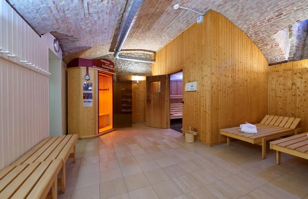 Hilight Suite Hotel-1