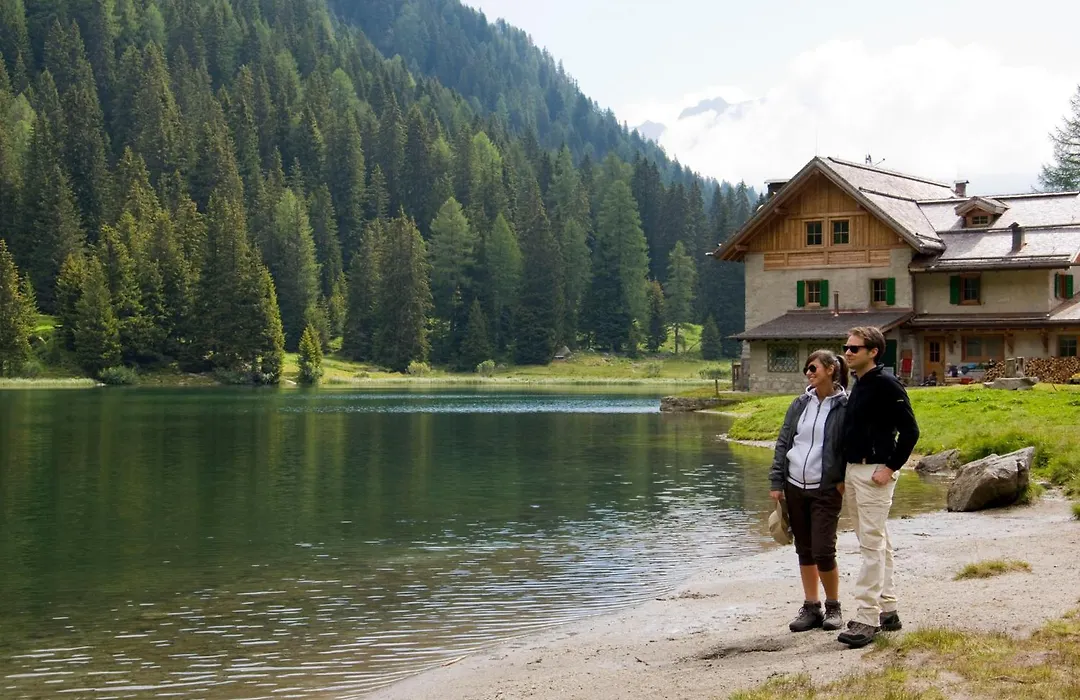 Rifugio Lago Nambino-1