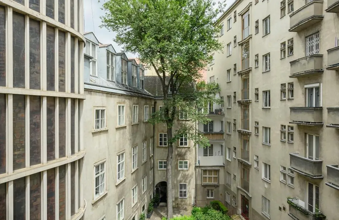 Palais Pálffy Apartments Vienna-1