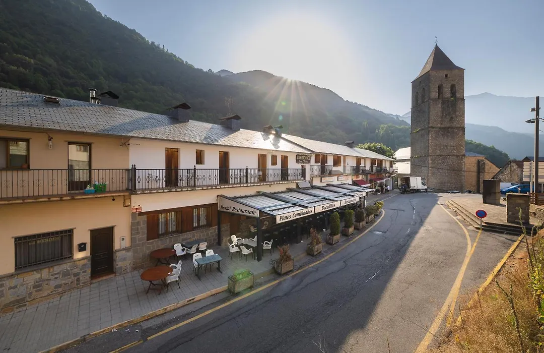 Hostal Los Valles-1