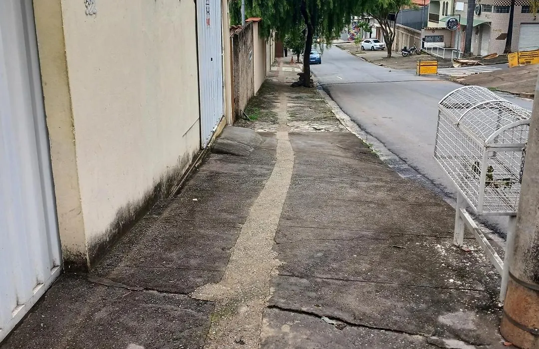 Casa no diamante barreiro BH!-1