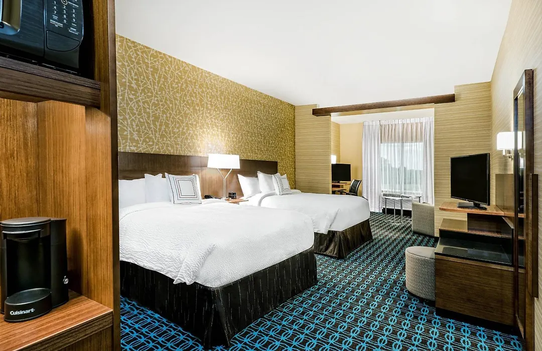 Fairfield Inn & Suites Van Canton Area-1