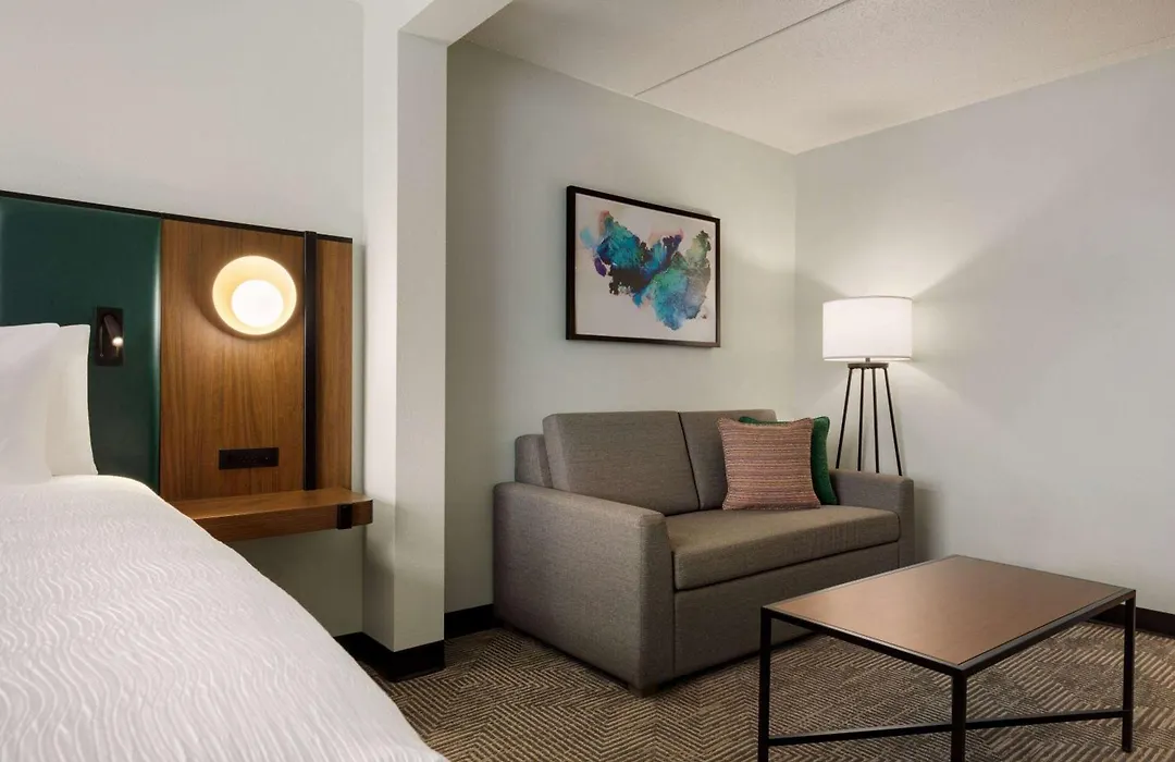 Wingate By Wyndham Green Bay-1