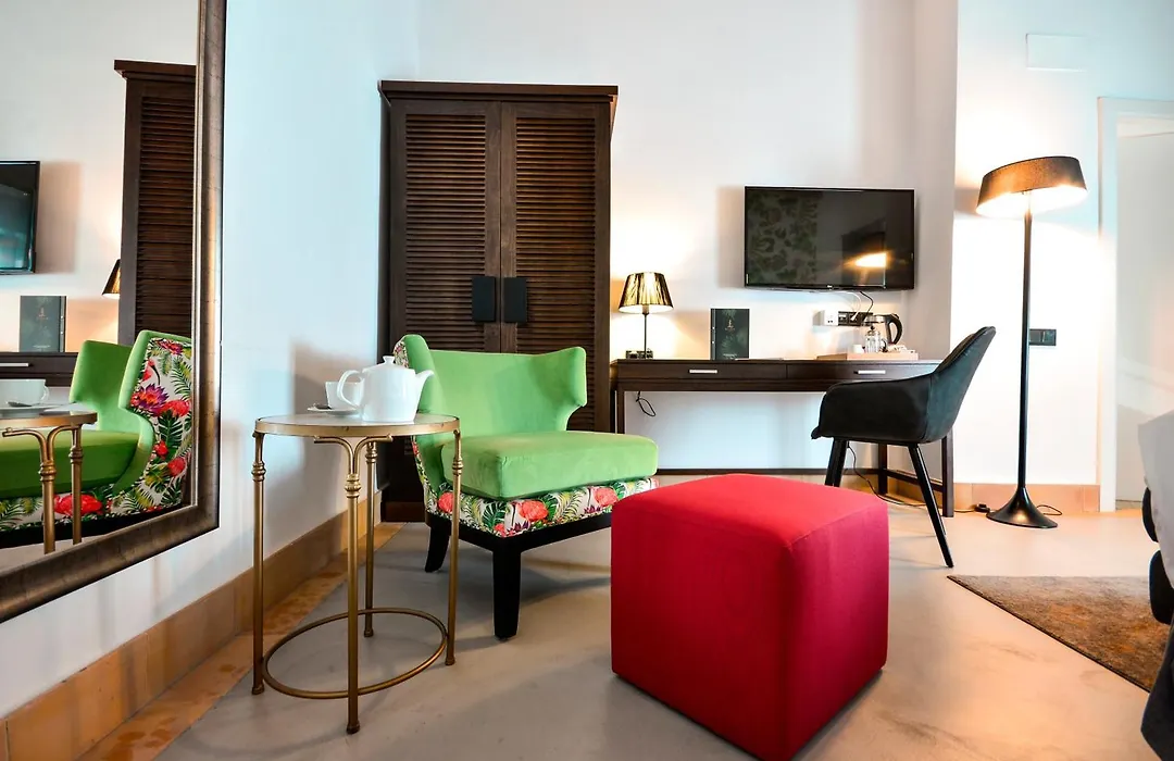 Hotel Legado Alcazar-1