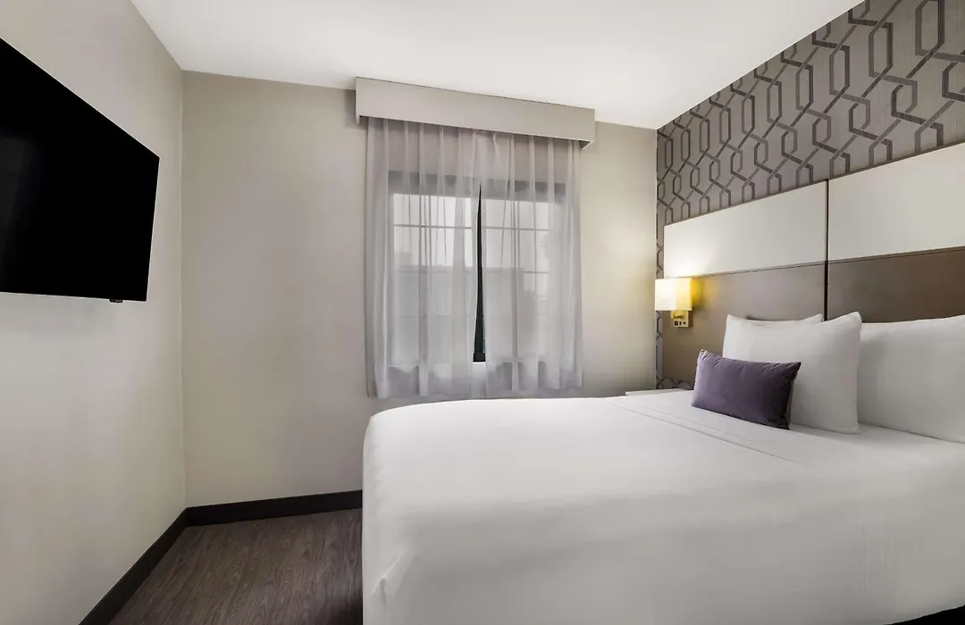 Sunset West Hotel, Surestay Collection By Best Western-1