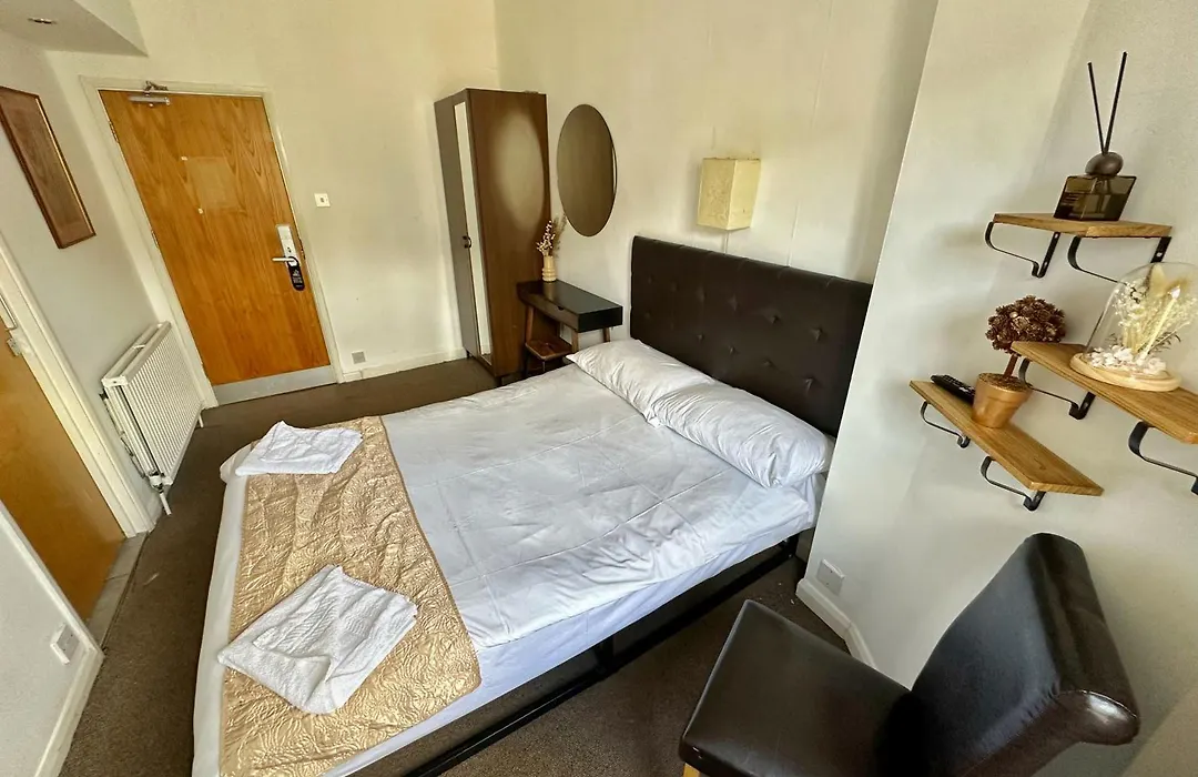 The Somerset Hotel-1