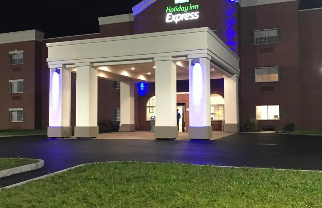 Holiday Inn Express - Canton By Ihg-1