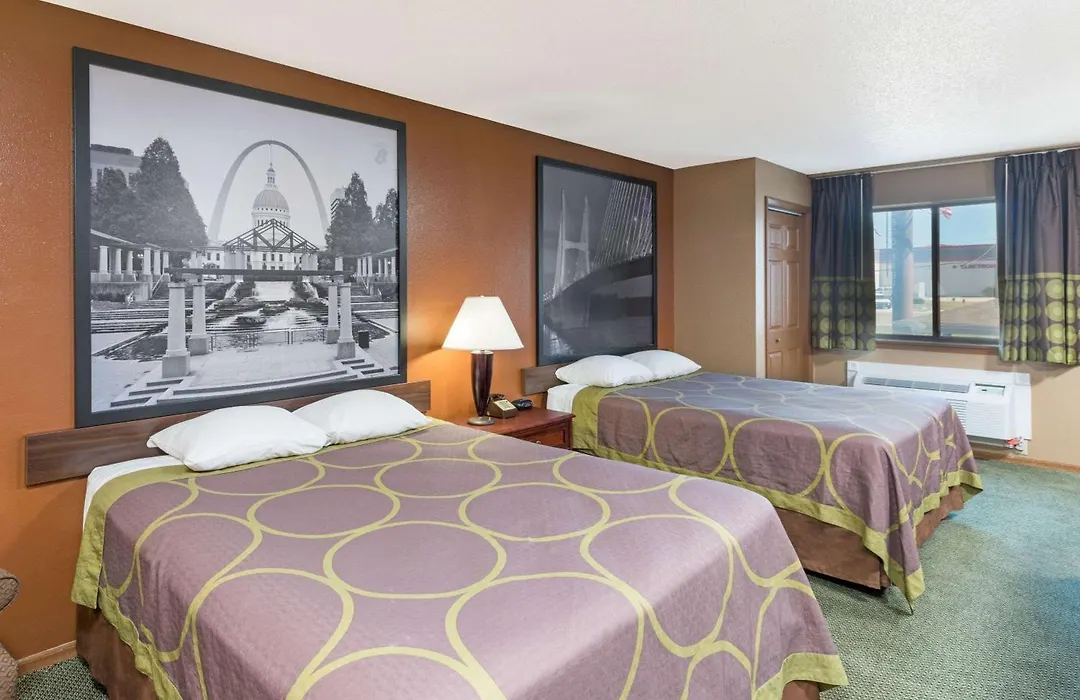 Super 8 By Wyndham Poplar Bluff Missouri-1