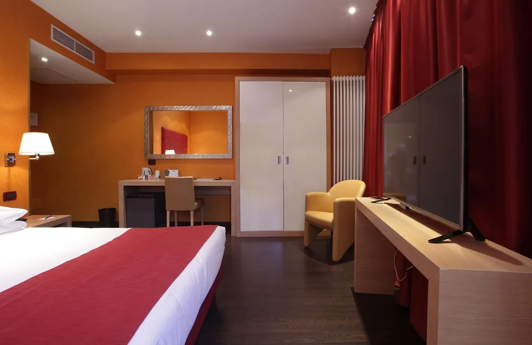 Best Western Hotel Piemontese-1