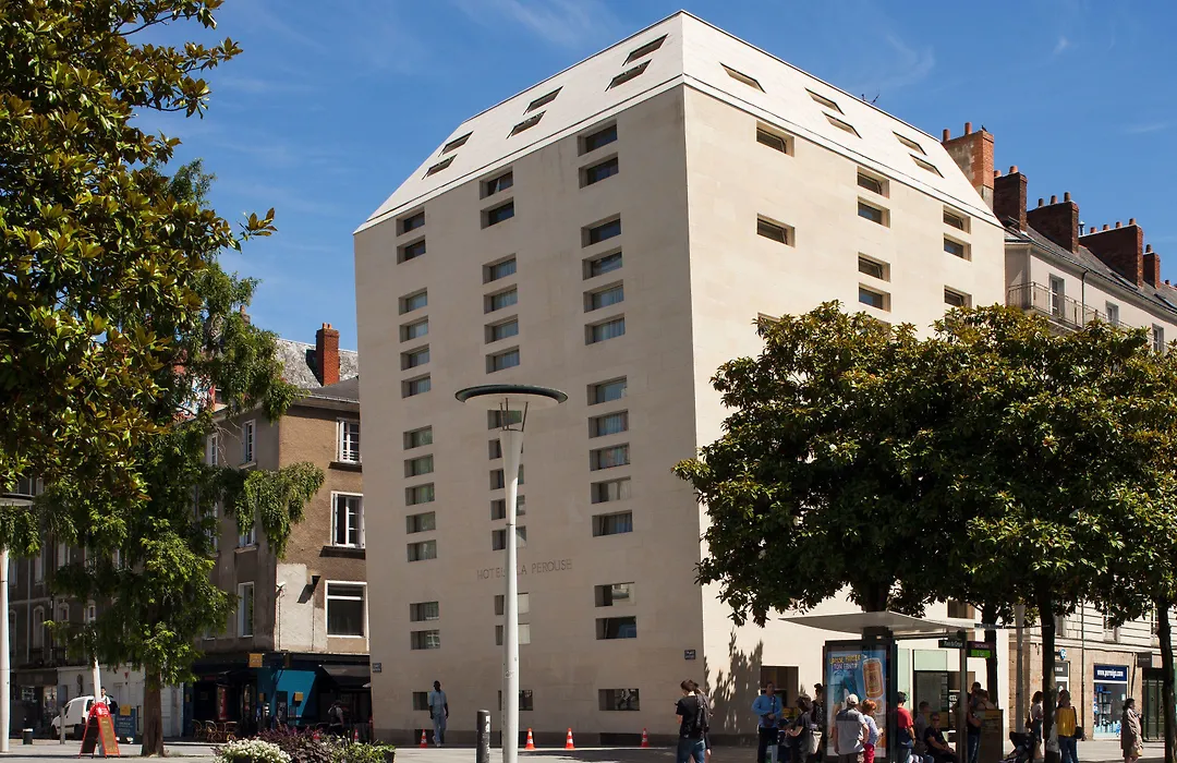 Hôtel La Pérouse-1