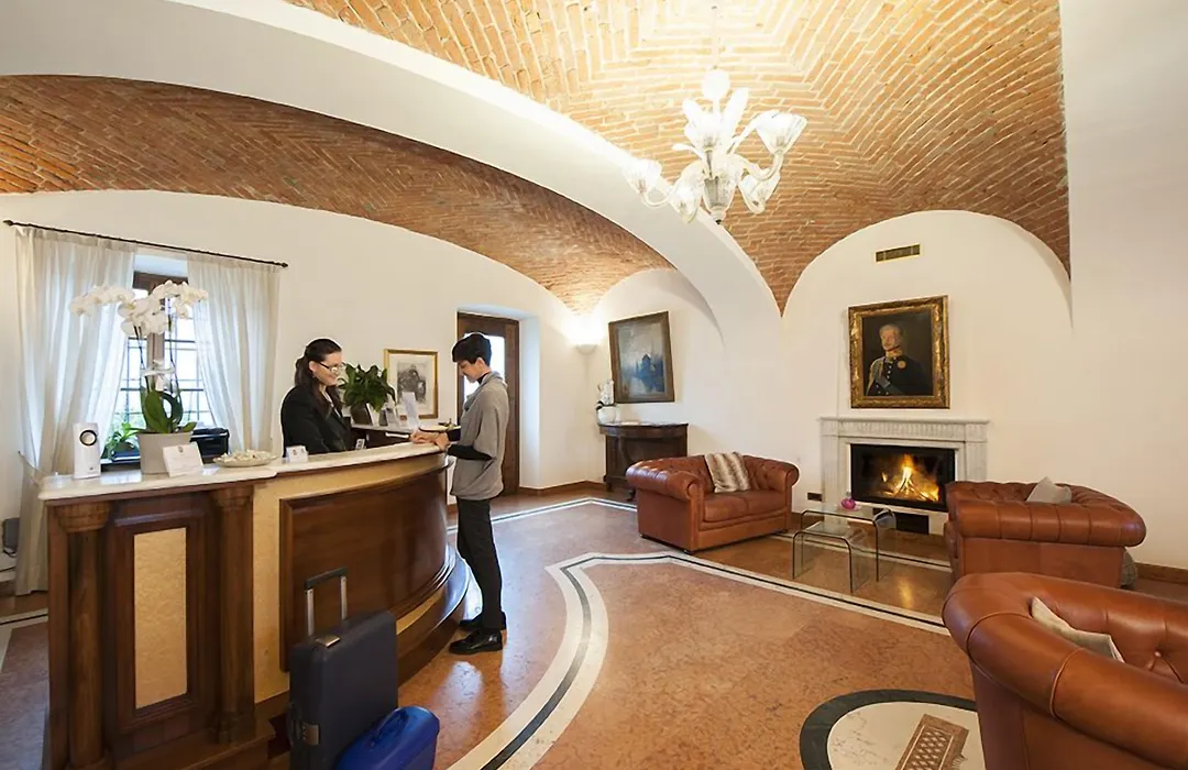 Albergo La Corte Albertina-1