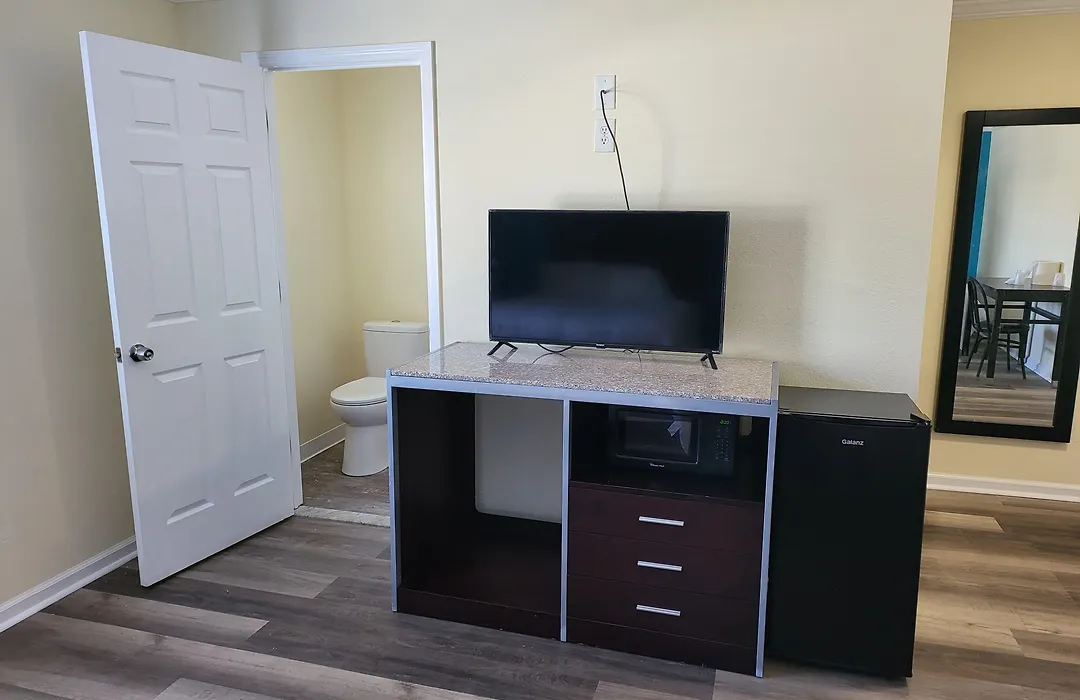Budget Inn & Suites-1