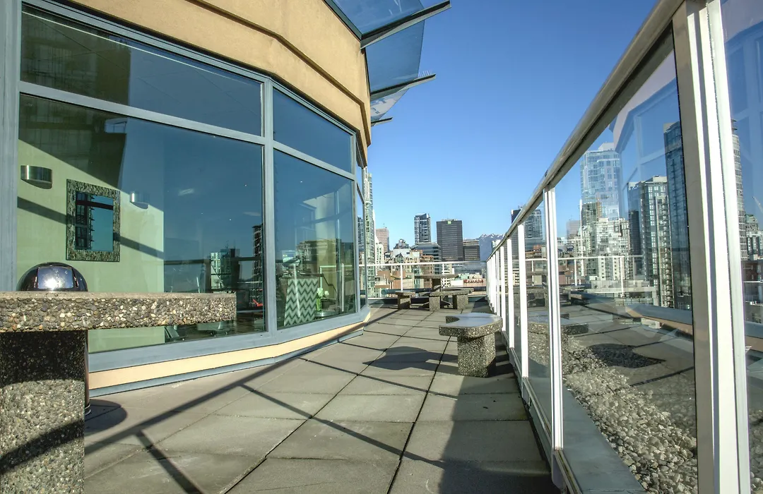 Grand Park Hotel & Suites Downtown Vancouver, An Ascend Collection Hotel-1