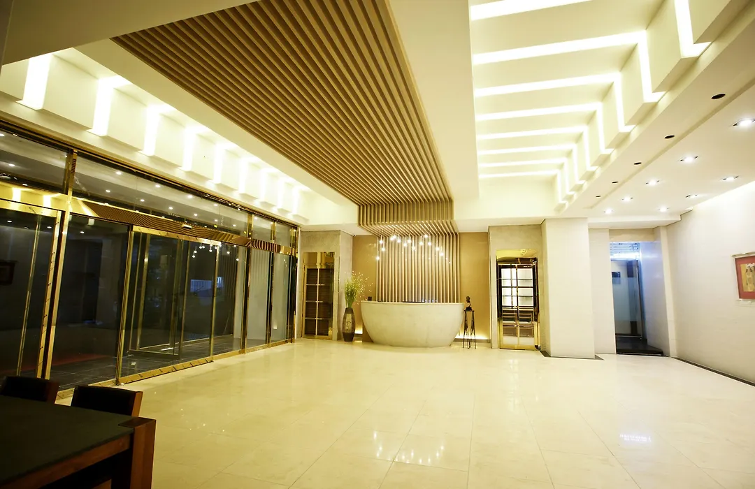 Ariana Hotel-1