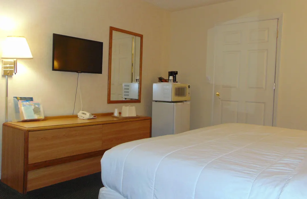Oceanside Lodge-1