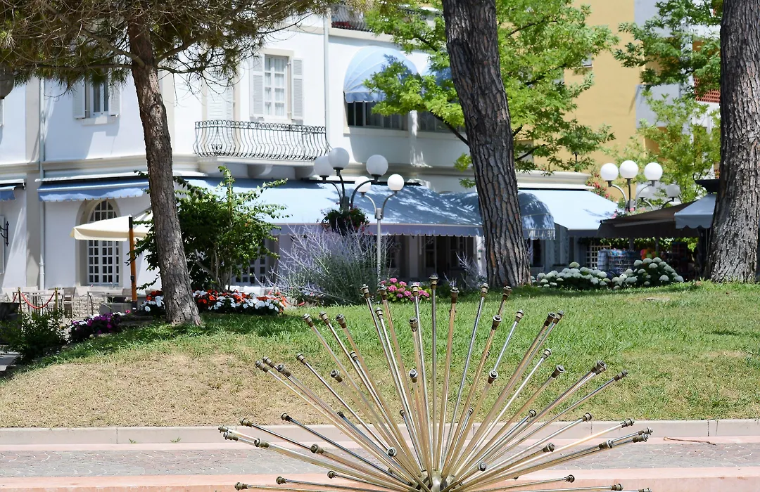 Hotel Villa Erica-1