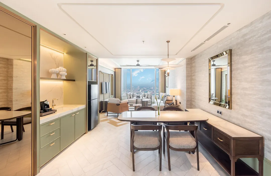 Eastin Grand Hotel Phayathai-1