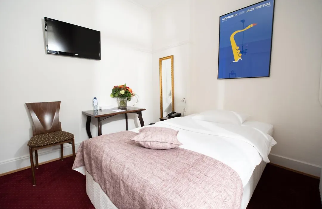 Hotel Helvetie Montreux-1