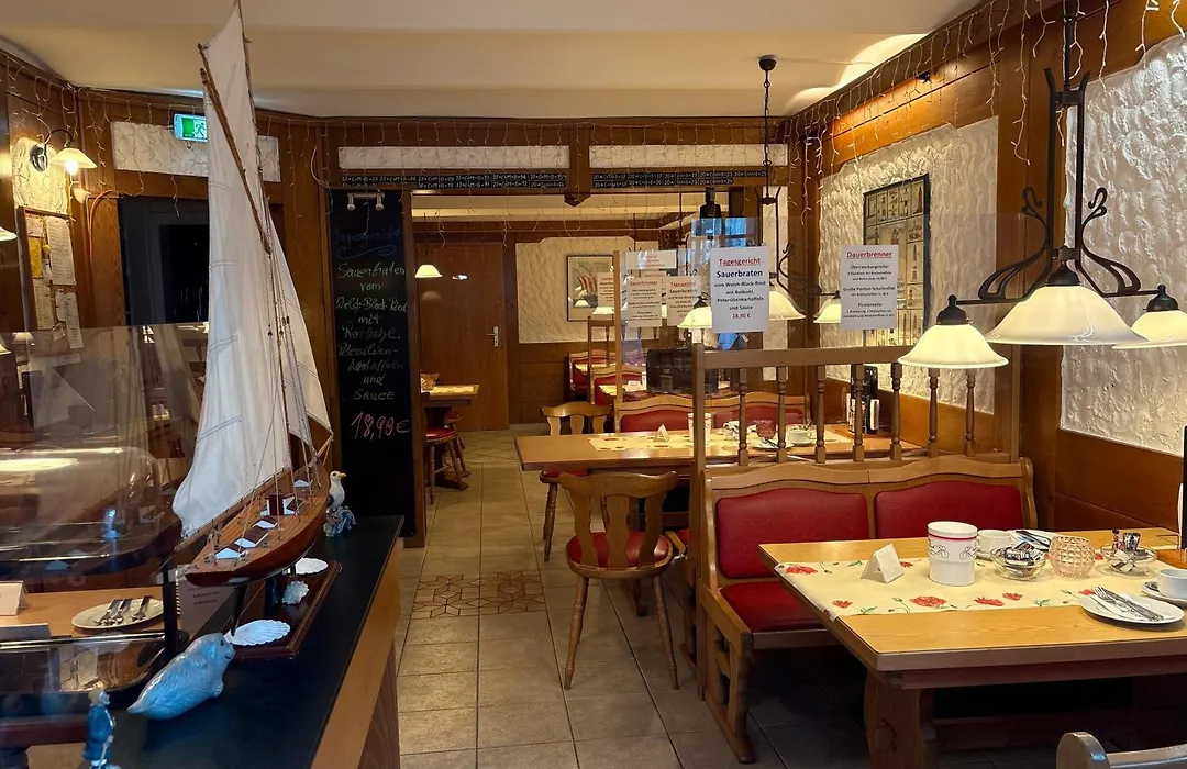 Hotel-Restaurant Nord-Stuv-1
