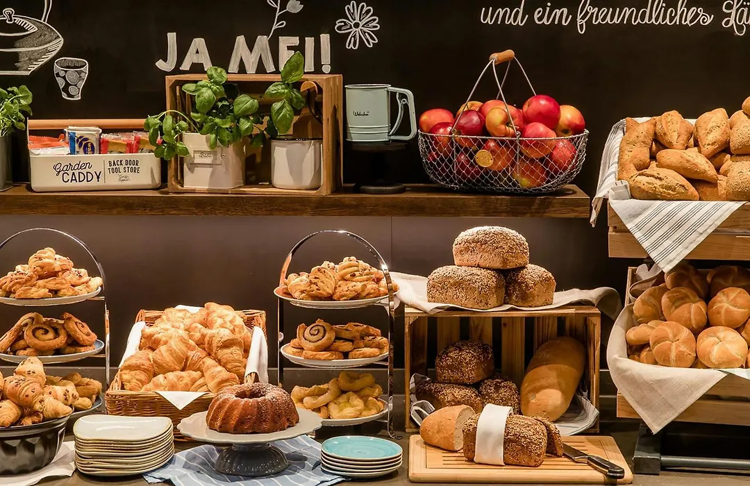 Motel One Amsterdam-Waterlooplein-1