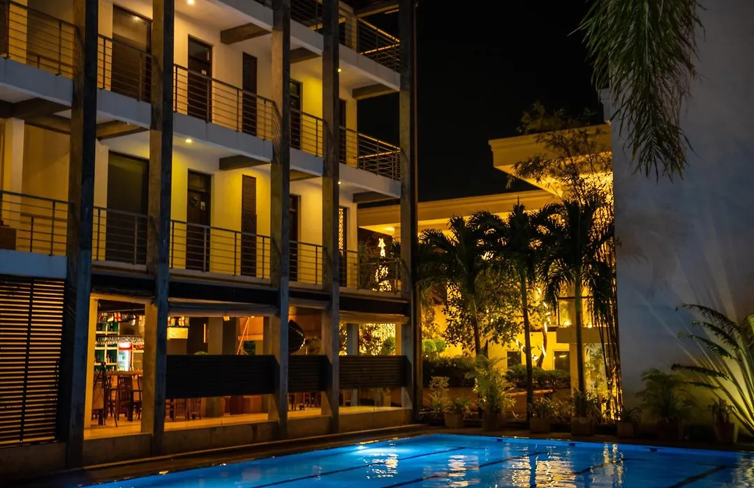 Olanro Hotel Negombo-1