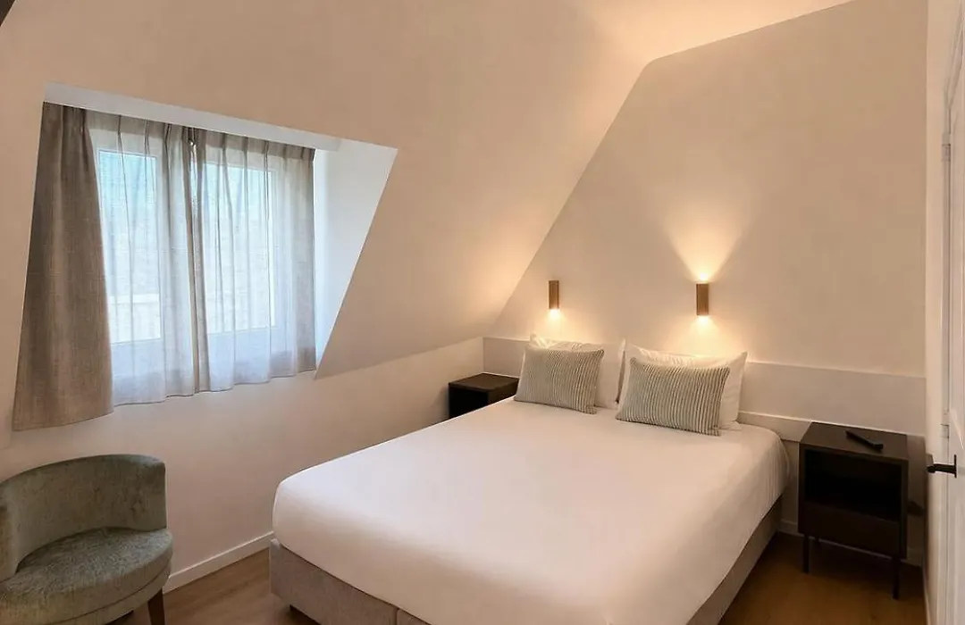 Strandhotel De Haan-1
