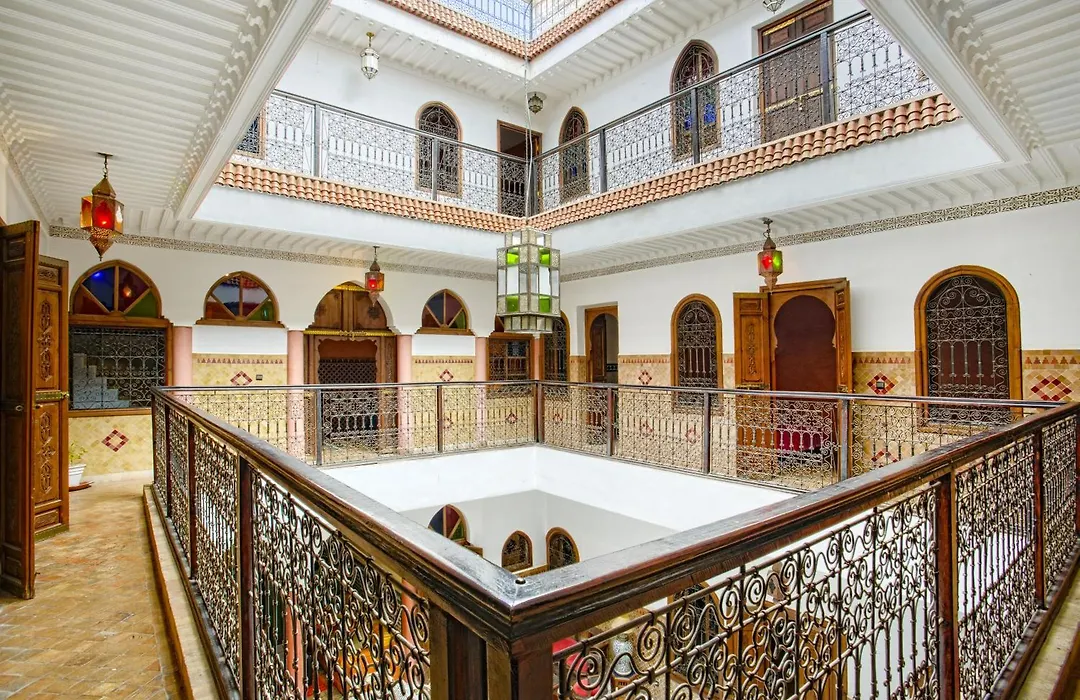 Riad Lakhdar-1
