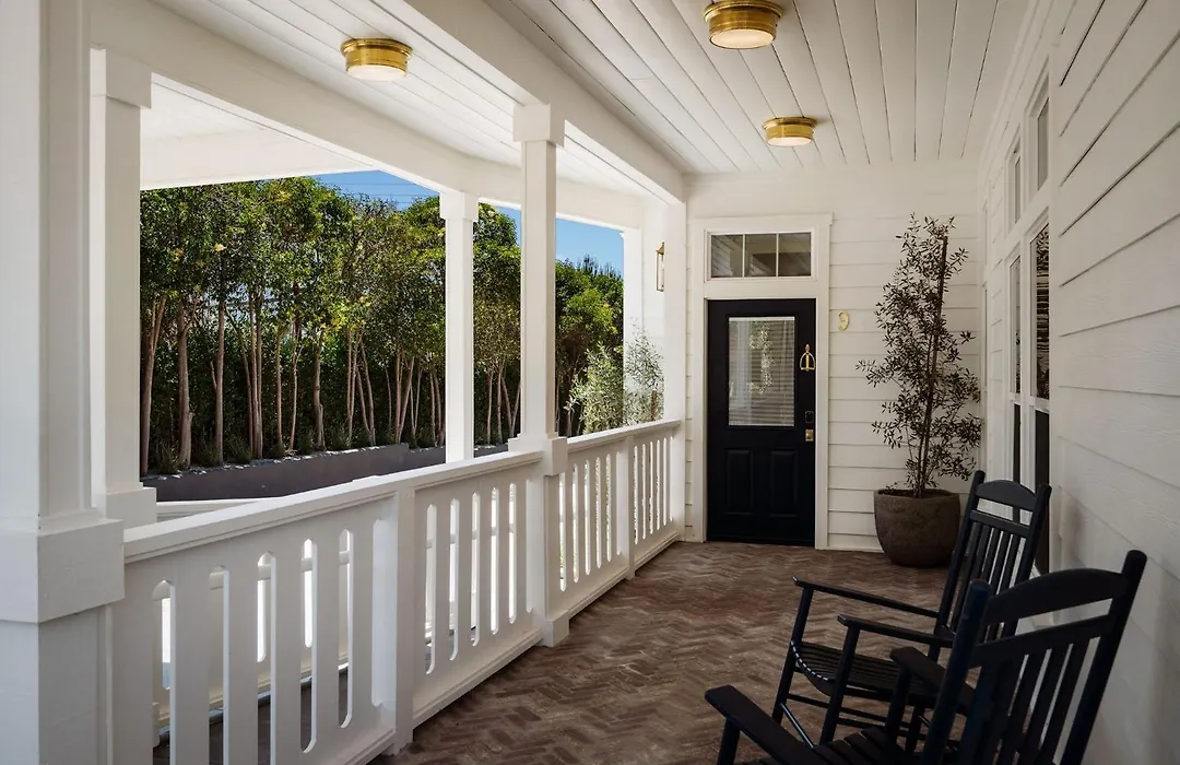Polo House And Bungalows-1