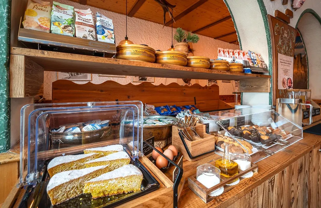 Hotel Garnì La Montanara-1