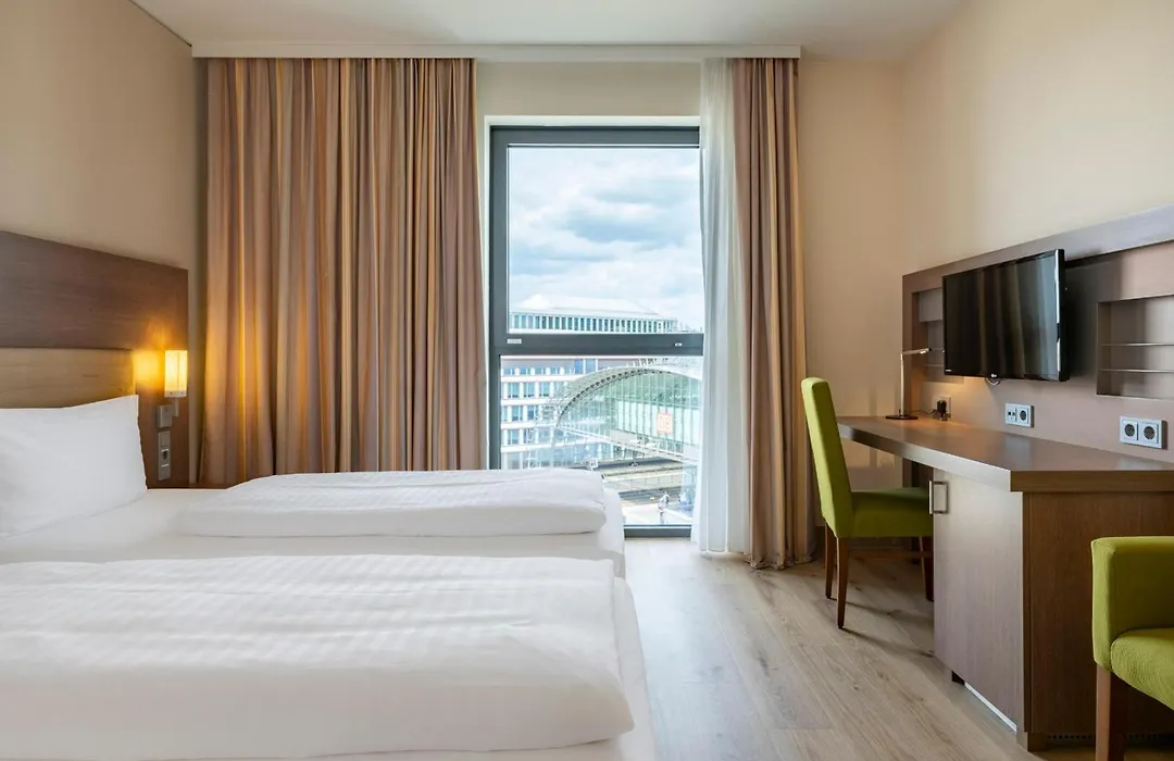 Intercityhotel Berlin Hauptbahnhof-1