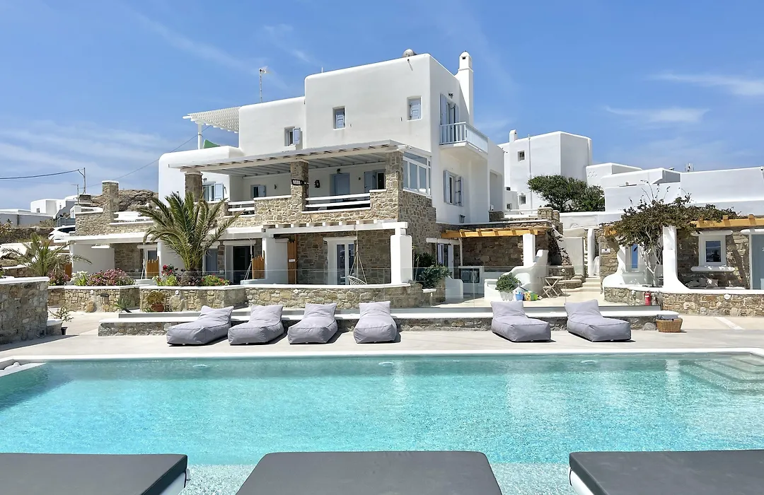 Crystal Suites-1