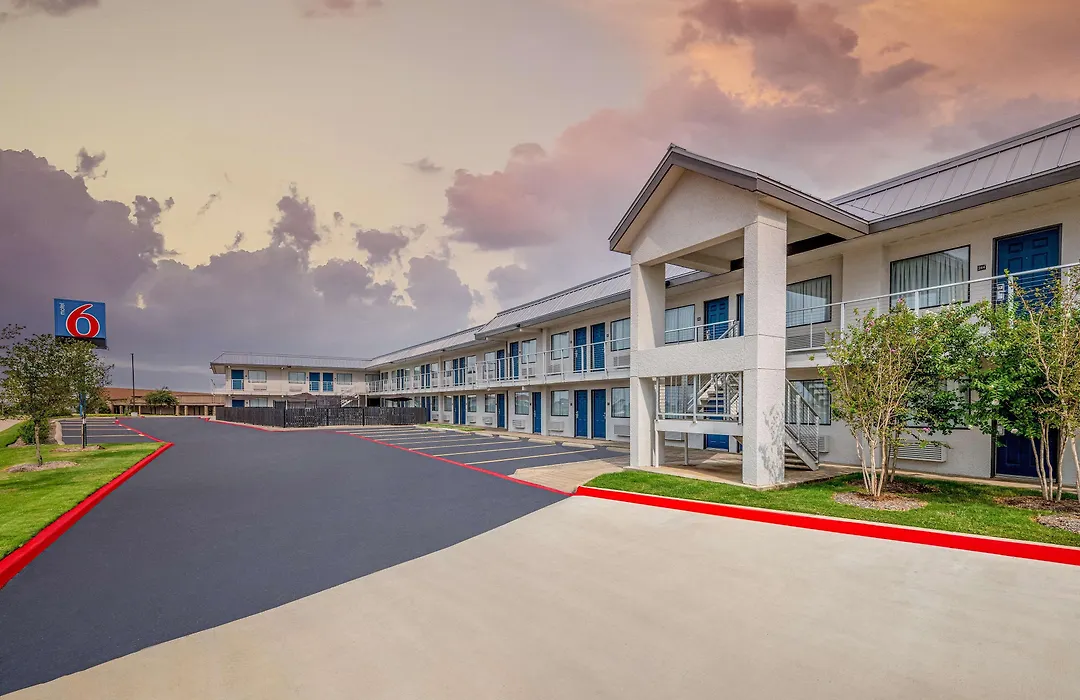 Motel 6-Euless, Tx - Dallas-1