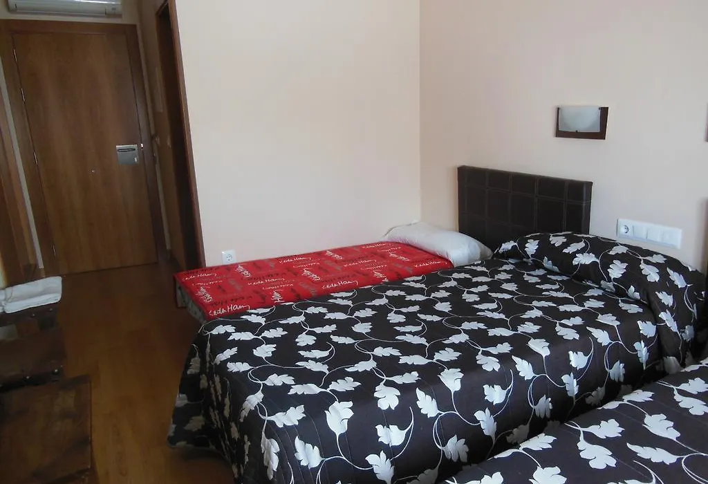 Hostal La Perdiz-1