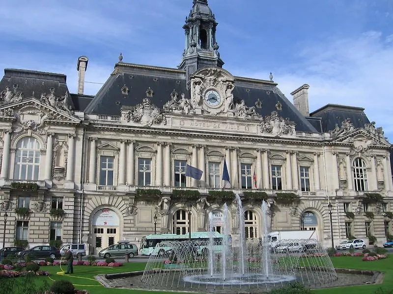 La Maison Tourangelle-1