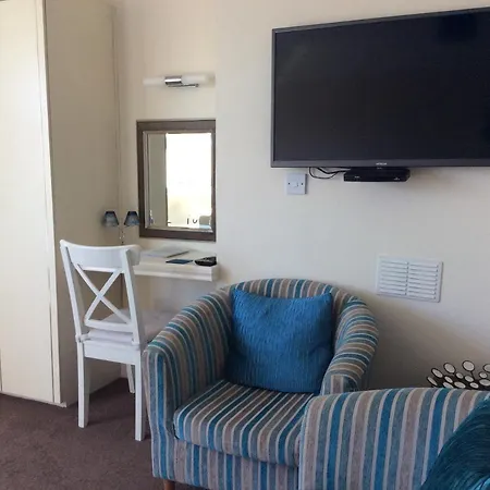 Highfield Guest House-3