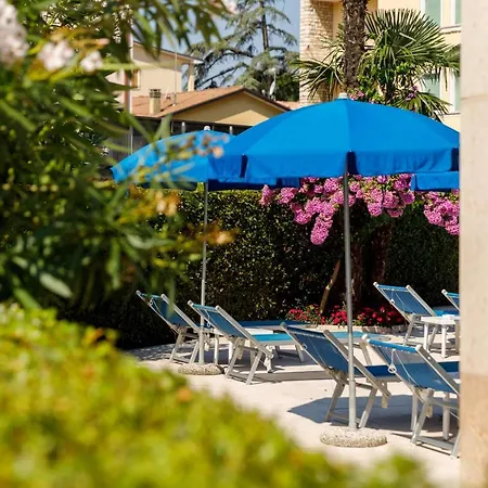 Hotel Idania-3