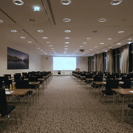 Lebenberg Schlosshotel-Kitzbuehel-3