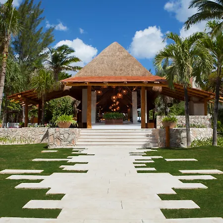 Mahekal Beach Front Resort & Spa-3