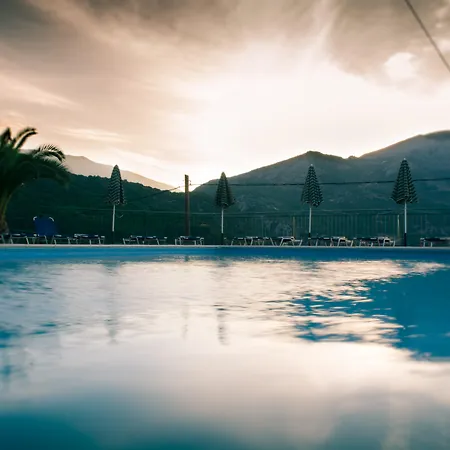 Hotel Oceanis-3